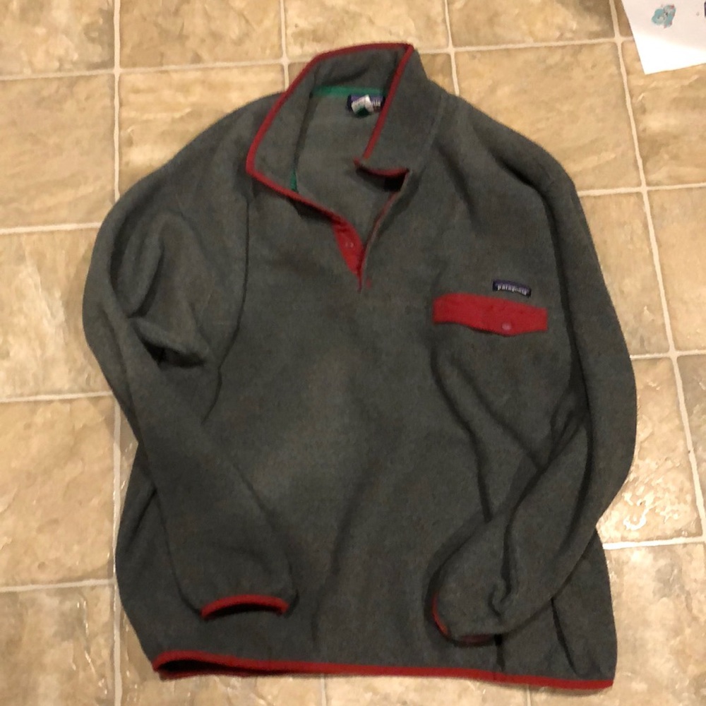 Patagonia Mens XL Synchilla Fleece Grey w Red Accents